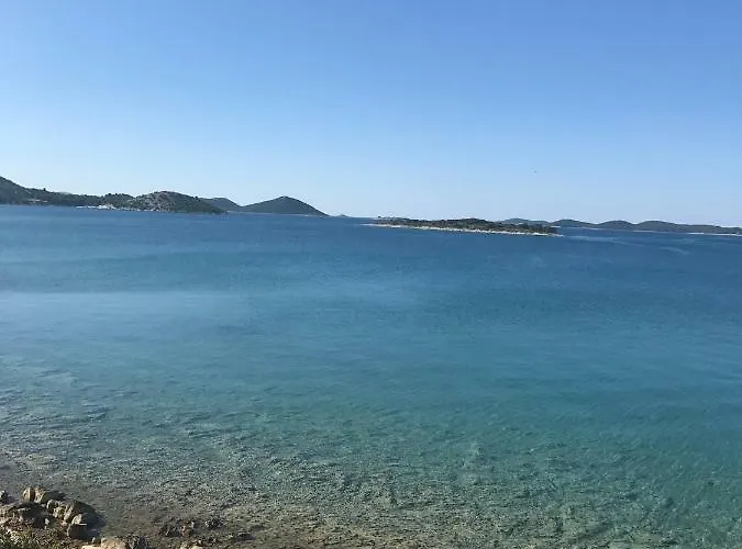 Mai 50m From The Sea Lägenhet